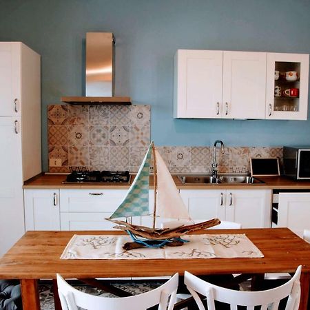 Grande Casa Al Mare Le Verande Санта-Мария-Наварезе Экстерьер фото